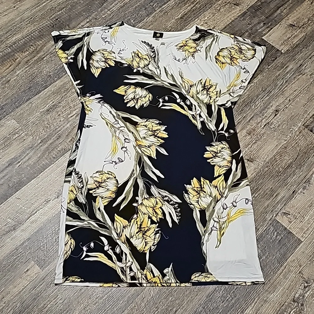 XXL JM Collection Spring Status Dress - Picture 1 of 11